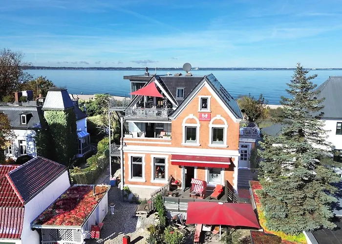 Strandvilla Strandpalais - Historischer Charme In Exklusiver Lage Lägenhet *